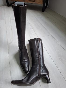 Donkerbruin leren laarzen maat 39