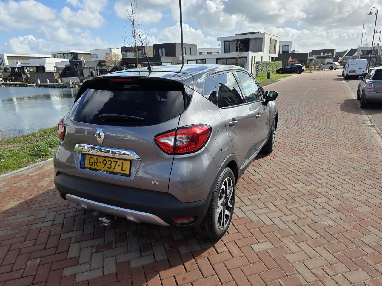 Renault Captur Helly Hansen