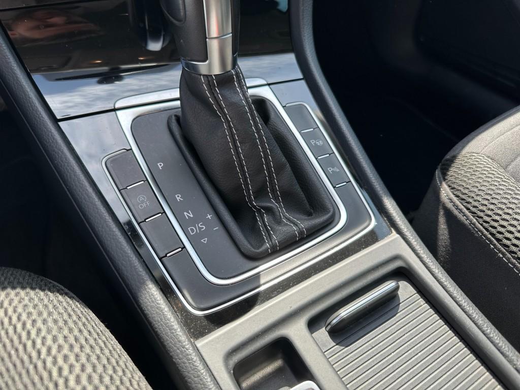 Volkswagen Golf 1.4 tsi cup edition trekhaak parkeersensoren elect. inklapb