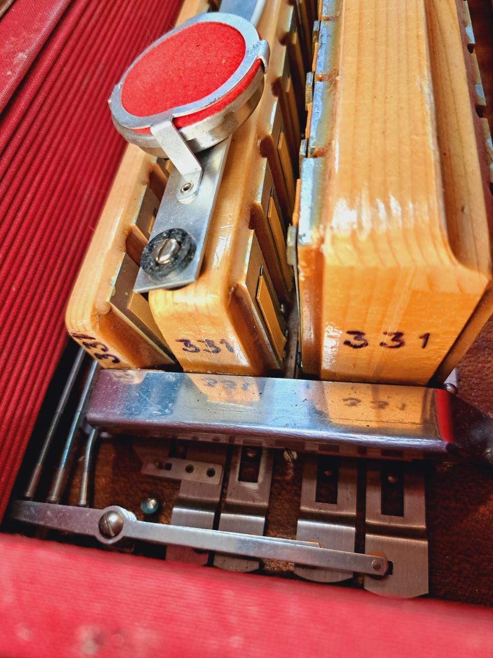 Akordeon/accordion/fisarmonica/ Akkordeon