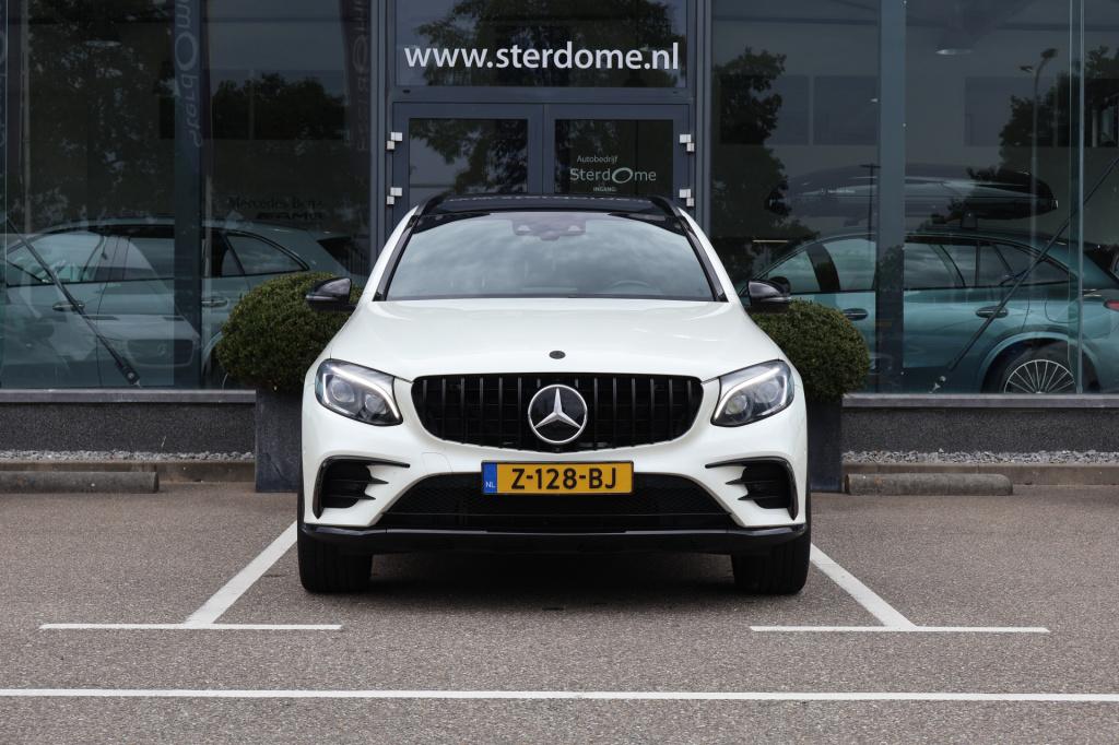 Mercedes-Benz Glc amg 43 4matic 367 pk i luchtvering i airmatic i panoramad