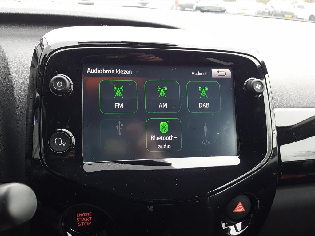 Peugeot 108 1.0 e-vti 72pk 3d allure navigatie via apple carplay & android 