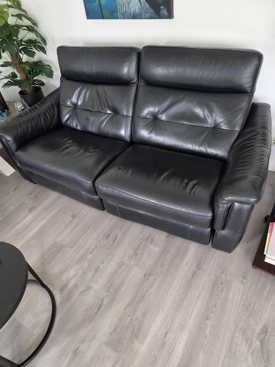 2 zits lederen elektrische relaxbank met usb.
