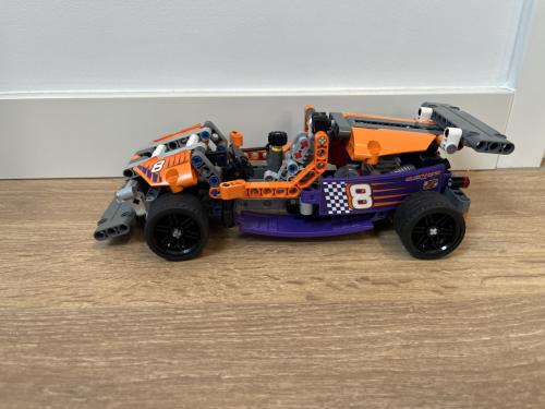 LEGO Technic race auto