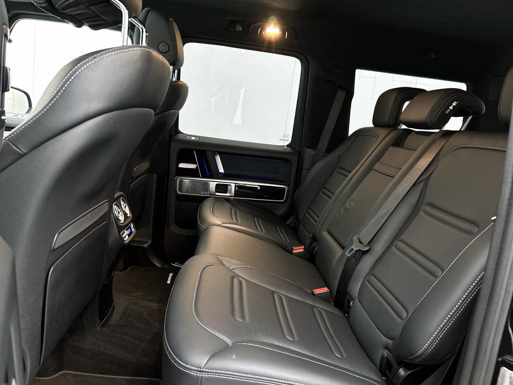 Mercedes-Benz G-klasse 500 trekhaak | amg line | night pakket | schuif-kant