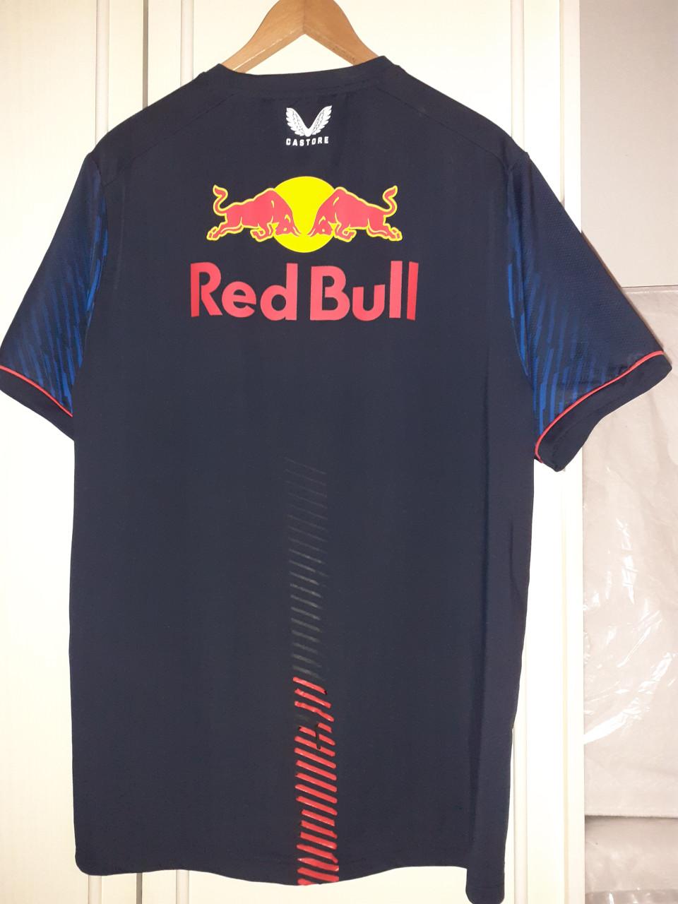 RED BULL shirt mt. XL  ALS NIEUW