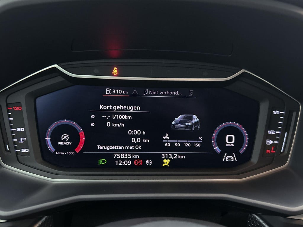 Audi A1 Sportback 30 tfsi epic | lmv | parkeer sensoren | virtual cockpit |