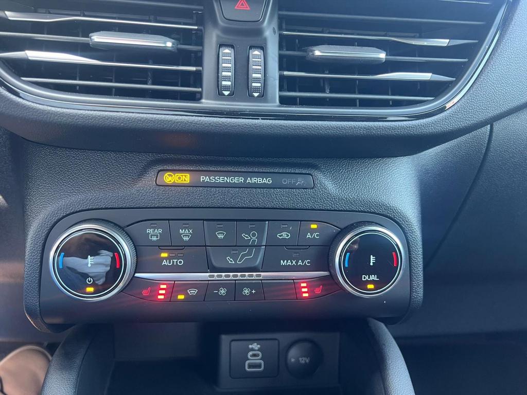 Ford Kuga 2.5 phev e-cvt 225pk st-line x , adaptive cc , carplay , voorruit