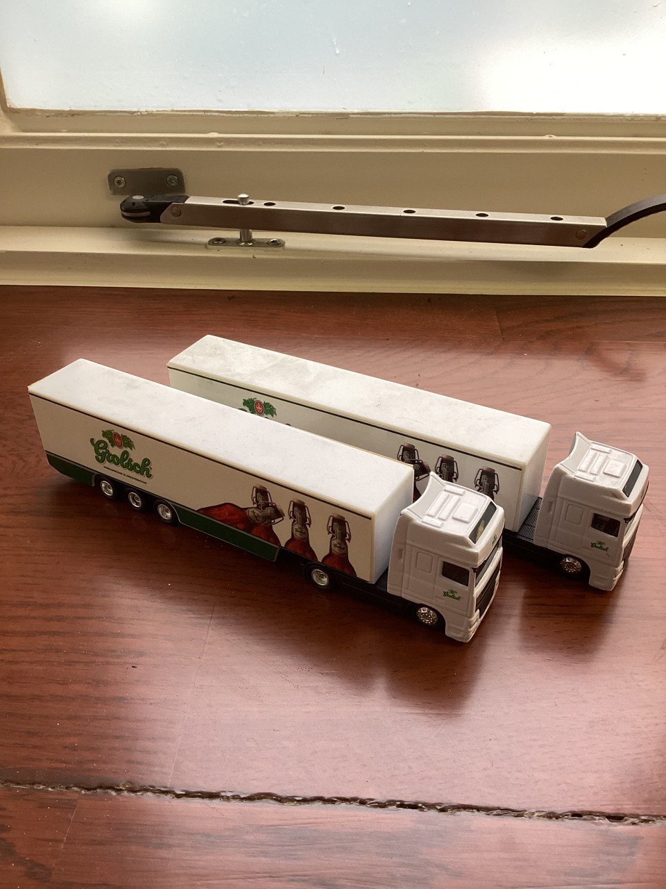 Model auto,S