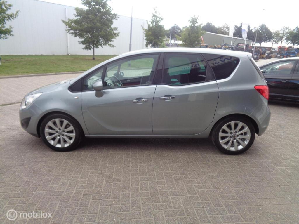 Opel Meriva 1.4 turbo 140pk edition/airco/pdc/trekhaak/1st eig/nap
