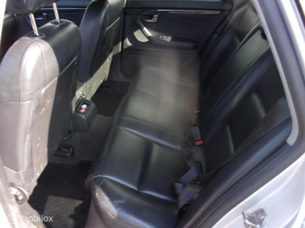 Audi A4 limousine (particuliere verkoop) 2.0 pro line