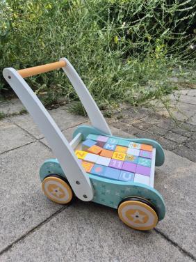 Houten loopwagen (Studio Circus)