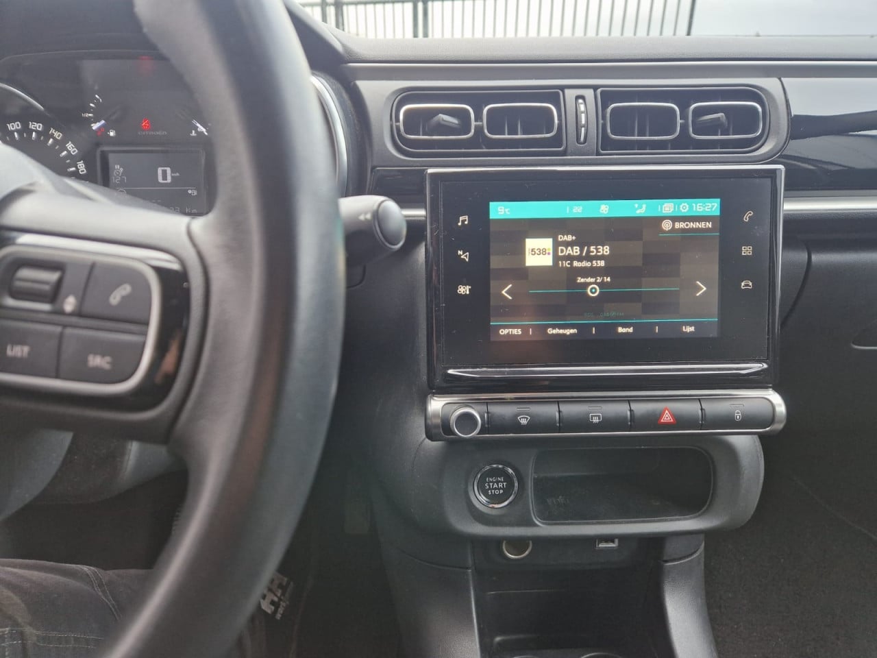 TE KOOP ZEER NETTE CITROEN C3 1.2 PURE TECH S&S BUSINESS SLECHTS 96.873 KM