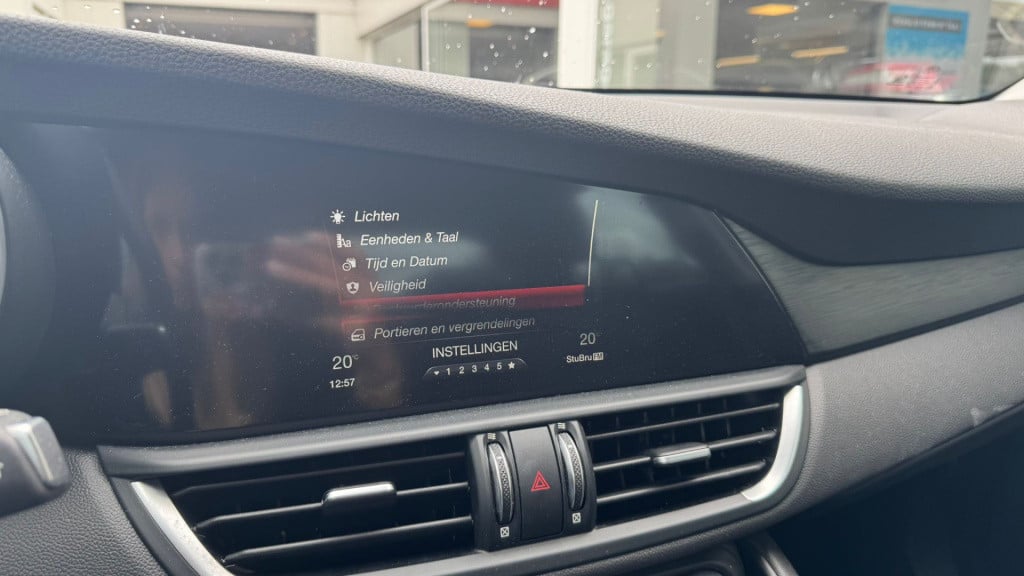 Alfa Romeo Giulia 2.0t