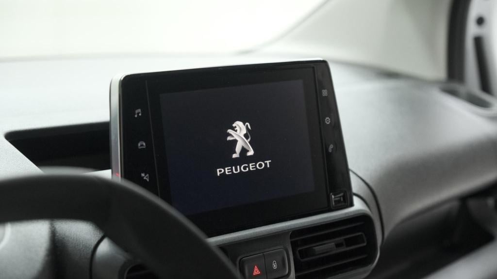 Peugeot Partner 1.5 bluehdi 100 s&s l1 | trekhaak | camera | apple carplay 