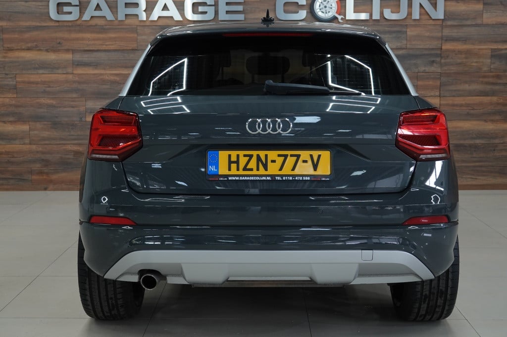 Audi Q2 30 tfsi sport | acc | led | pdc | parkassist |