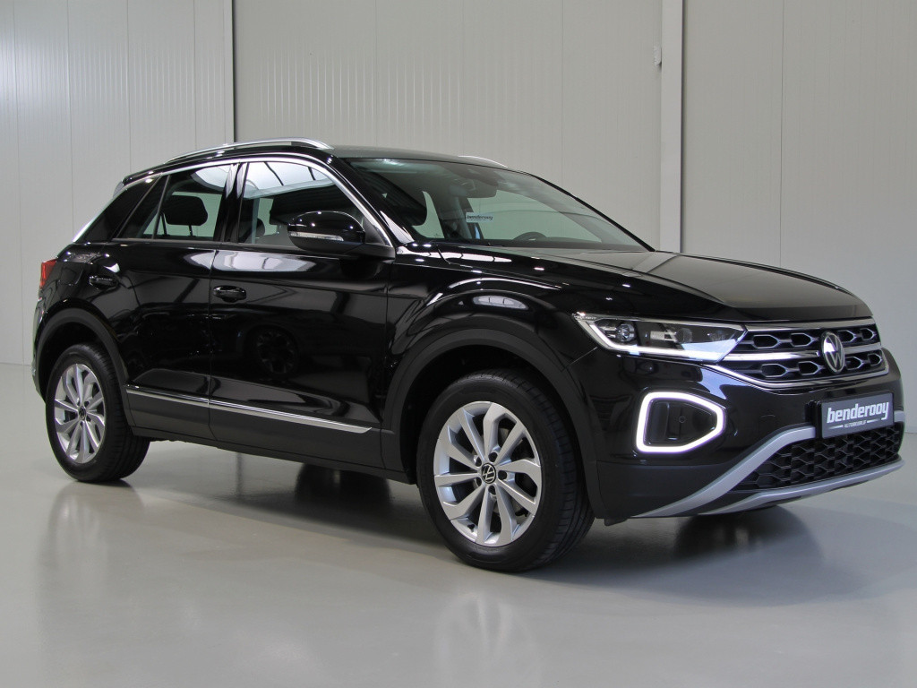 Volkswagen T-roc 1.5 tsi 150pk dsg style | acc | lane | camera