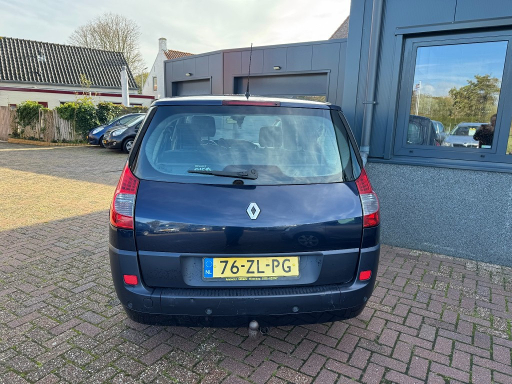Renault Scenic 2.0 - 16v business line 7 persoons