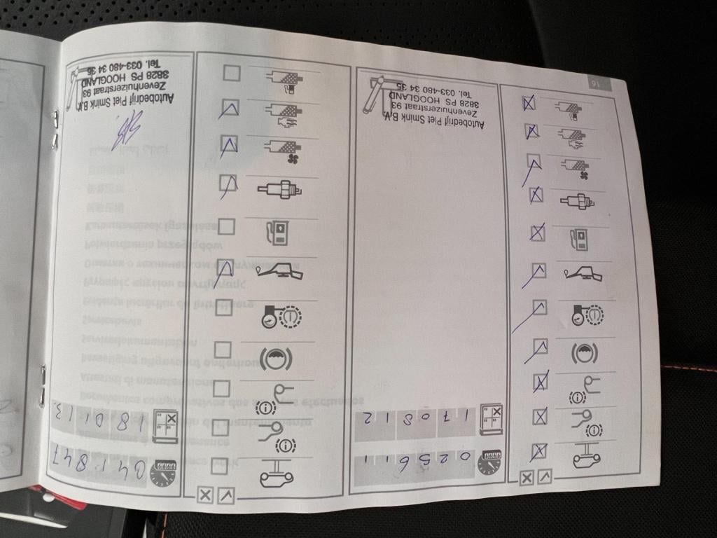 Mini Cooper mini 1.6 10 years ii, navigatie, leer, lm velgen enz...