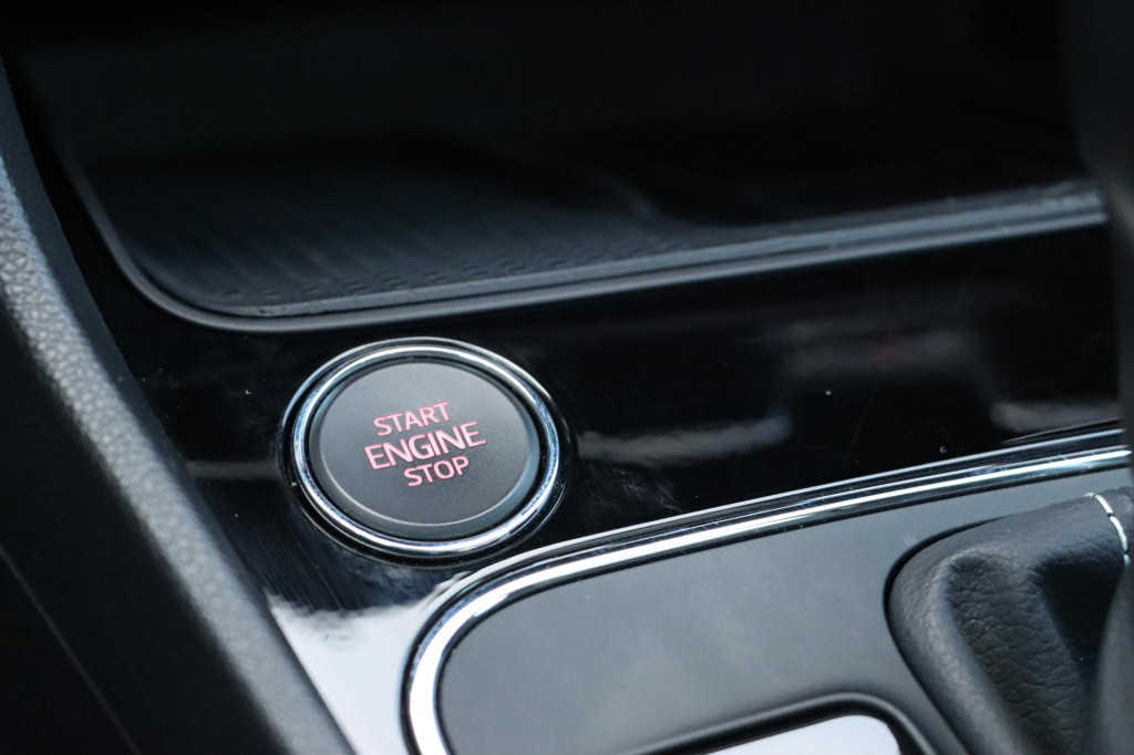 Seat Leon st 2.0 tsi edition copper 300pk dsg7