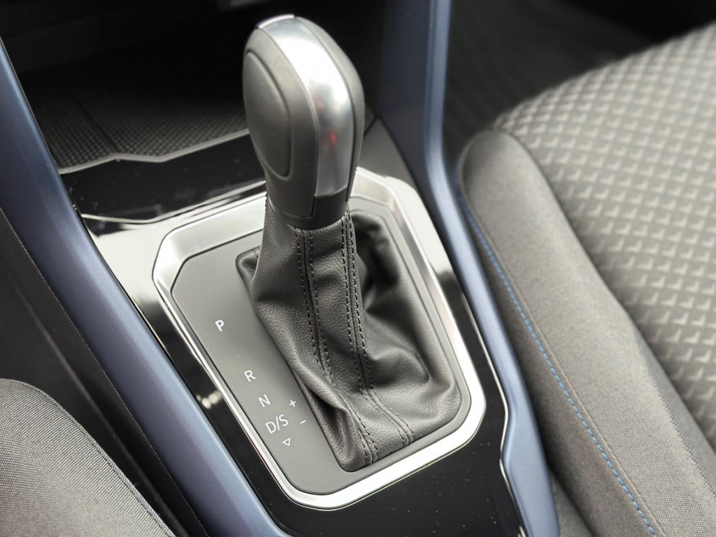 Volkswagen T-roc 1.5 tsi 150pk dsg united | led | camera | virtual cockpit 