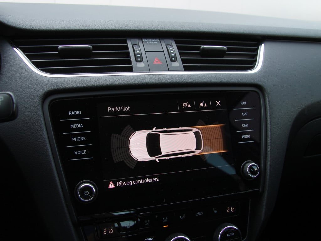 Skoda Octavia combi 1.0 tsi 116pk dsg style sport | kuipstoelen