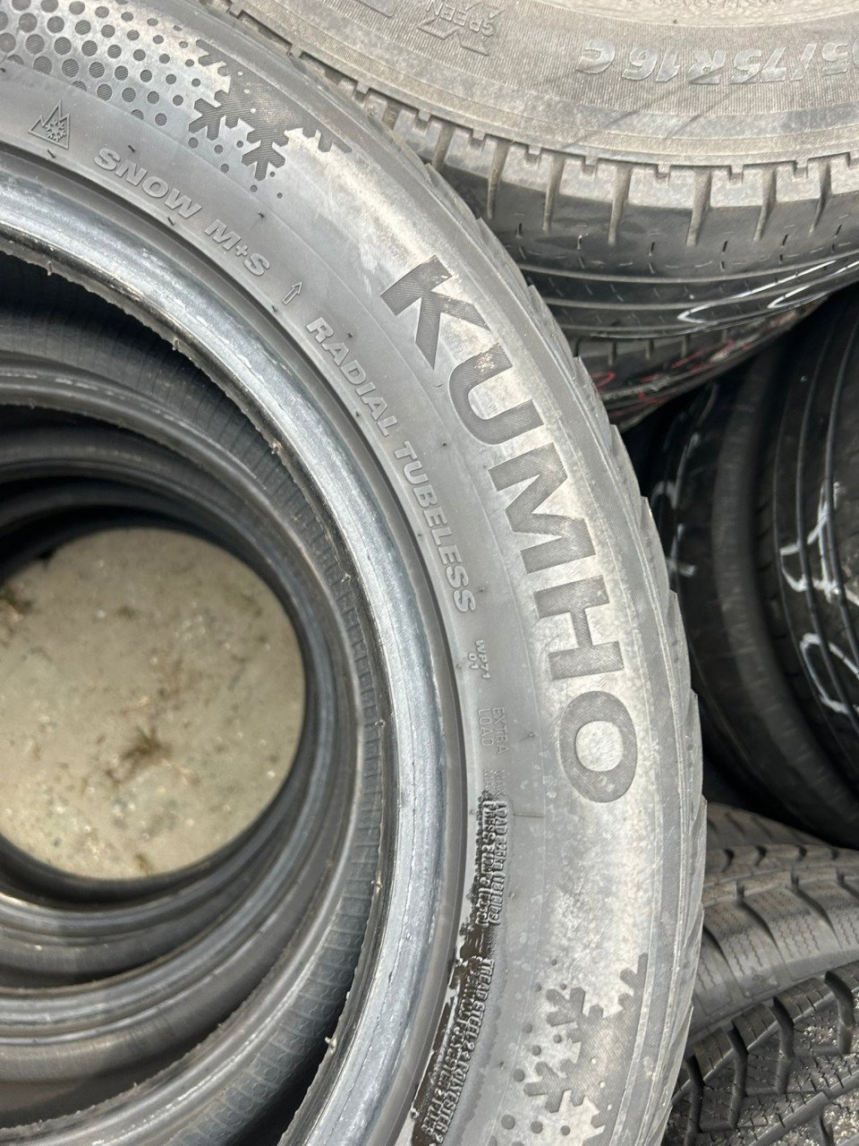 BAND KUMHO WINTERCRAFT 225/55/17R