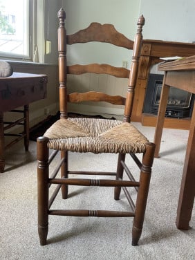 4 identieke stoelen