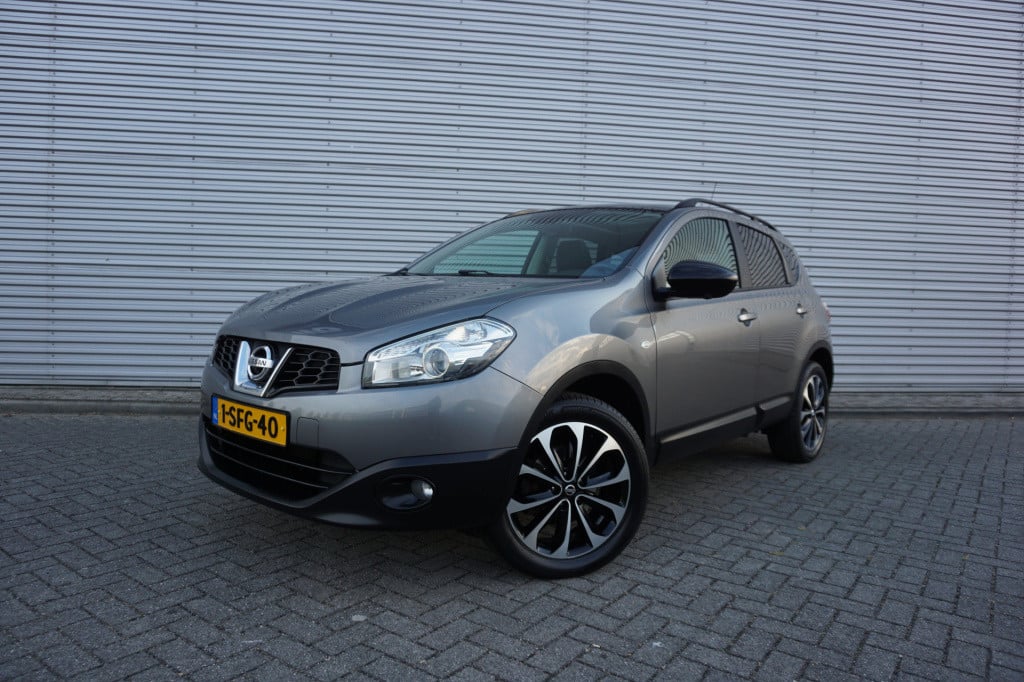 Nissan Qashqai 1.6 360 airco / navi / camera / cruise / elektr. ramen / lm 