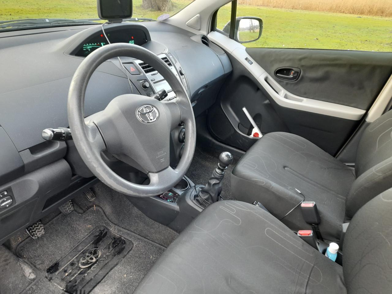 Prima Toyota Yaris - Euro 3,750,=