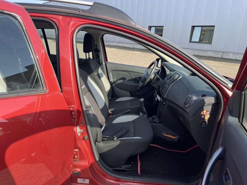 Dacia Sandero Stepway 0.9 tce lauréate 63 dkm