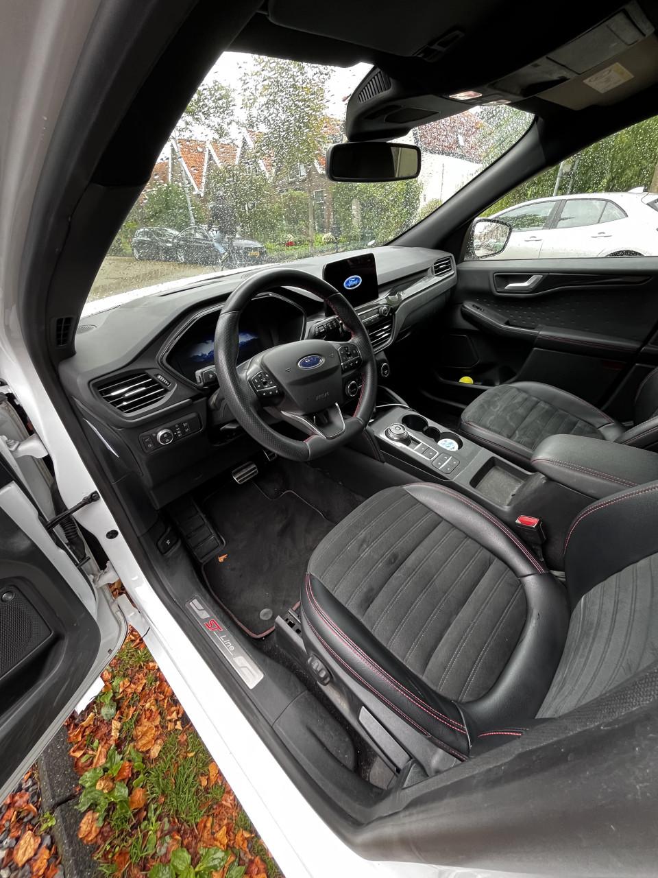 Ford Kuga 2.5 PHEV ST_X line