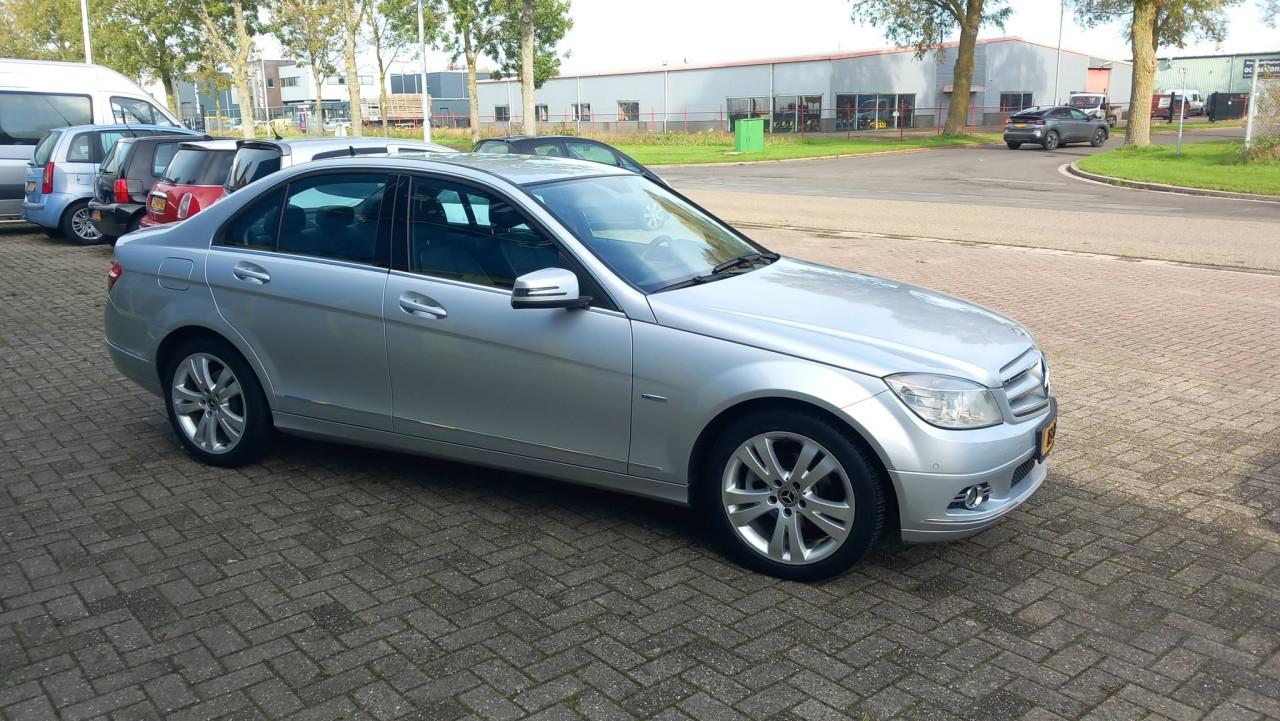 Mercedes C-KLASSE 180 CGI BleuEFFIENCY Avantgarde AUTOMAAT 2010 AIRCO