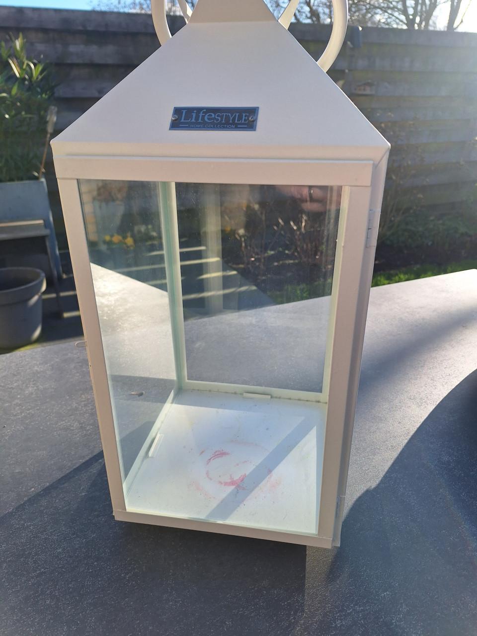 Wit metaal windlicht