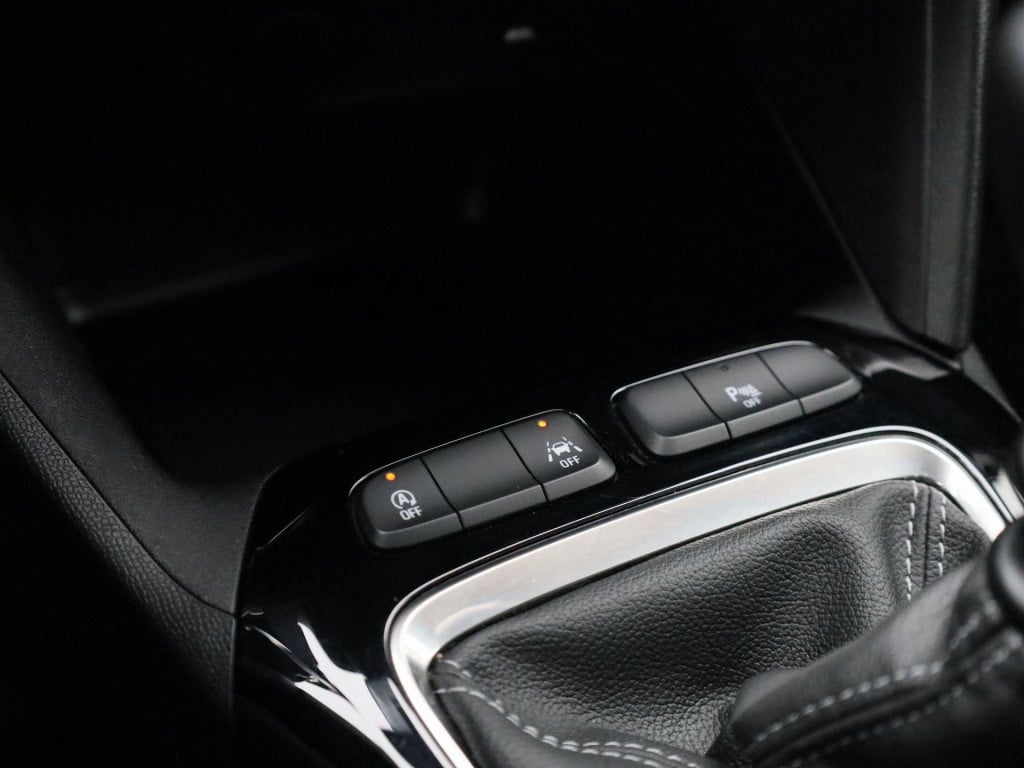 Opel Corsa 1.2 edition 100pk | parkeersensoren | apple carplay/android auto