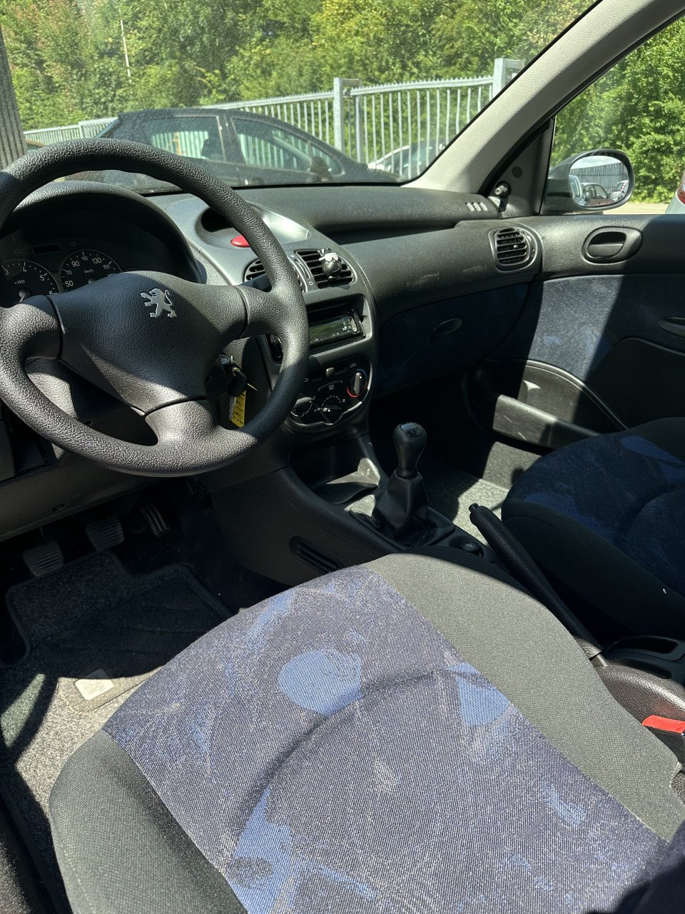 Peugeot 206 1.4i stuurbekrachtiging, elektrische ramen 134.Dkm