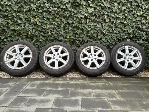 Winterbanden met  LM velgen Z.G.A.N.
