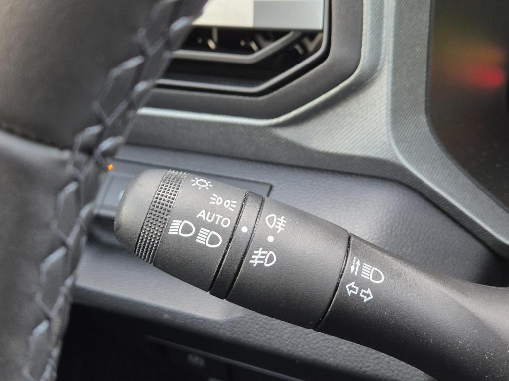 Dacia Bigster 1.8 hybrid 155 journey adaptive cruise, 360° camera, elektr. 