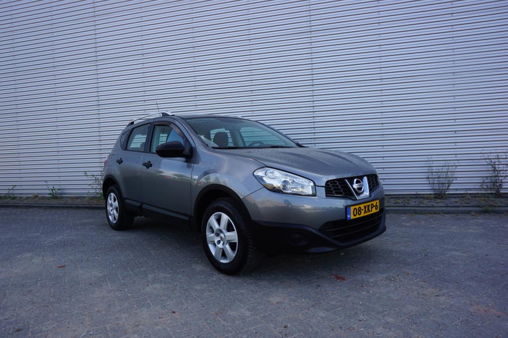 Nissan Qashqai 1.6 visia airco / cruise / elektr. ramen / parkeers. / nap /