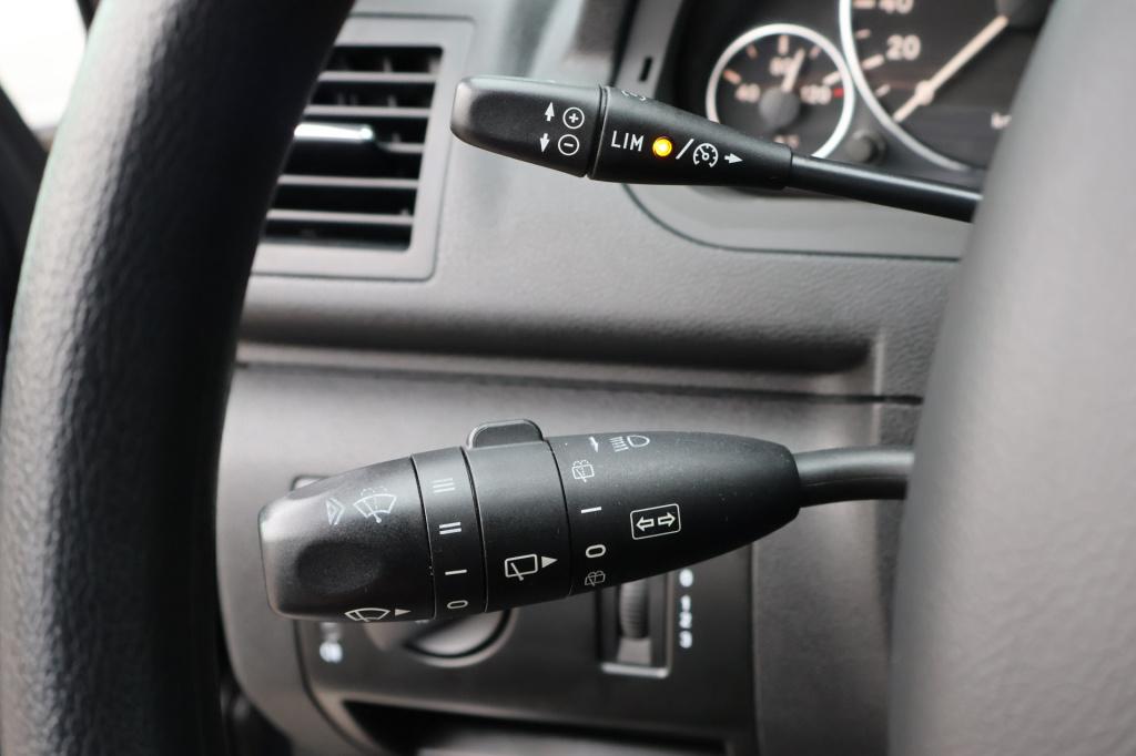 Mercedes-Benz A-Klasse 160 business class i automaat i tempomaat i airco i 