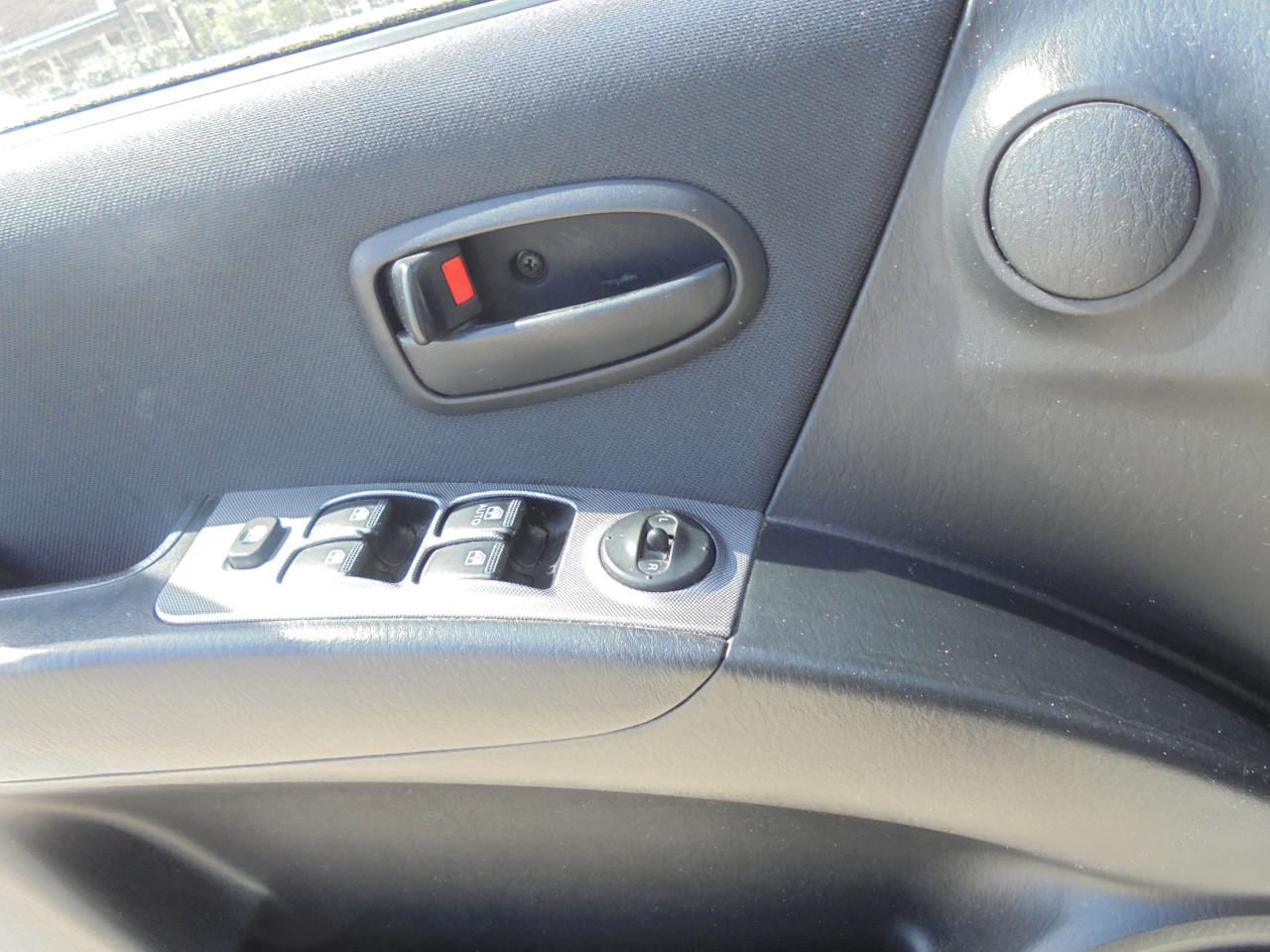 Matrix 1.6 Silver Edition mooie kilometerstand 138.426 Km N.A.P nette staat