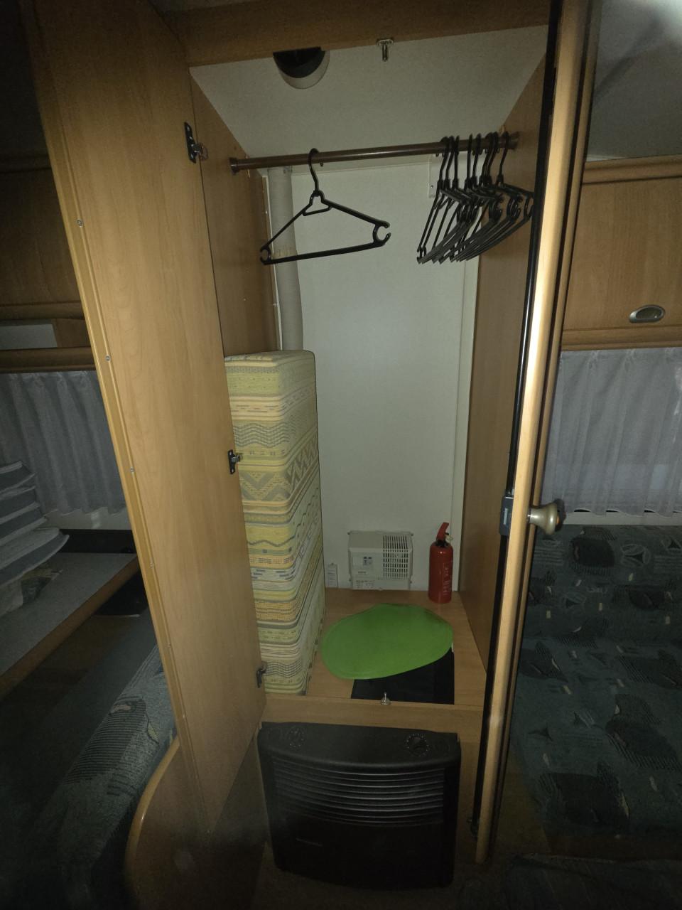 Caravan Hobby Excellent 400SB