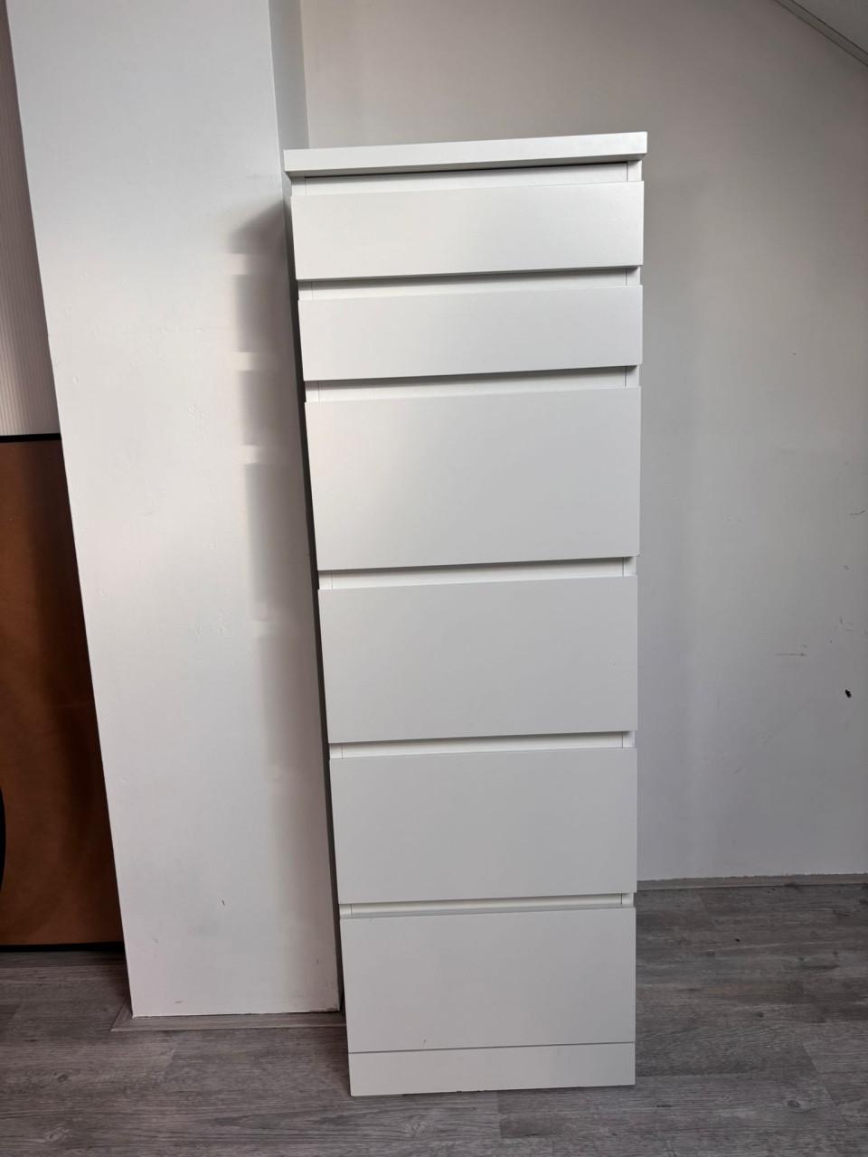 IKEA MALM ladekast – wit met spiegelglas (6 lades, 40x123 cm)