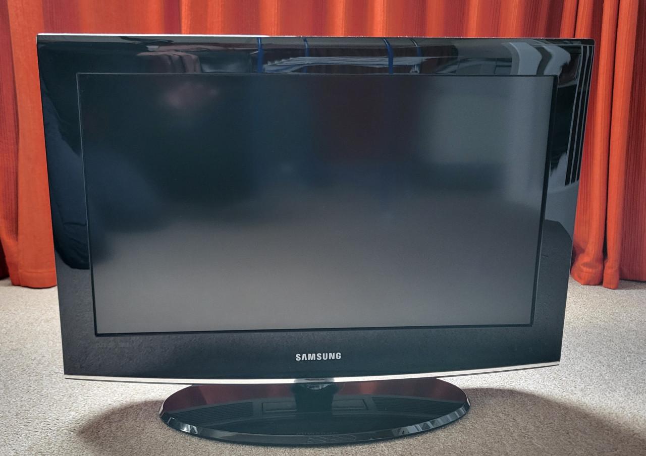 Samsung LCD Tv LE26A457