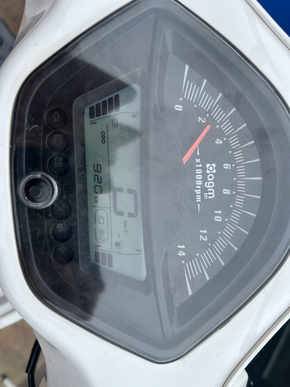 AGM VX50I Wit.
