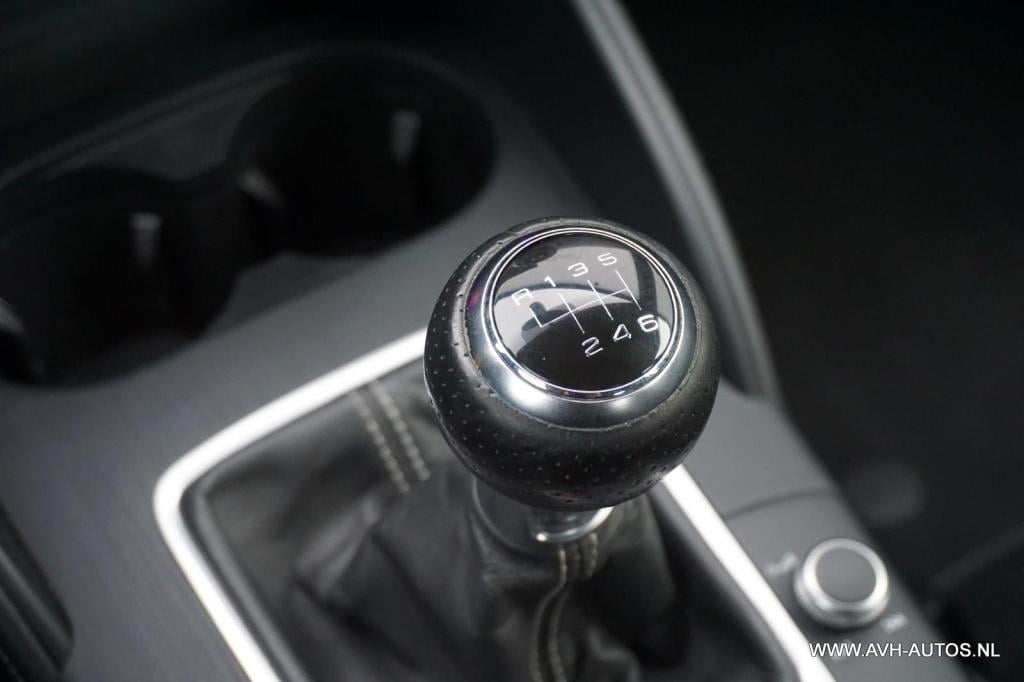 Audi A3 limousine 1.4 tfsi cod ambition pro line s