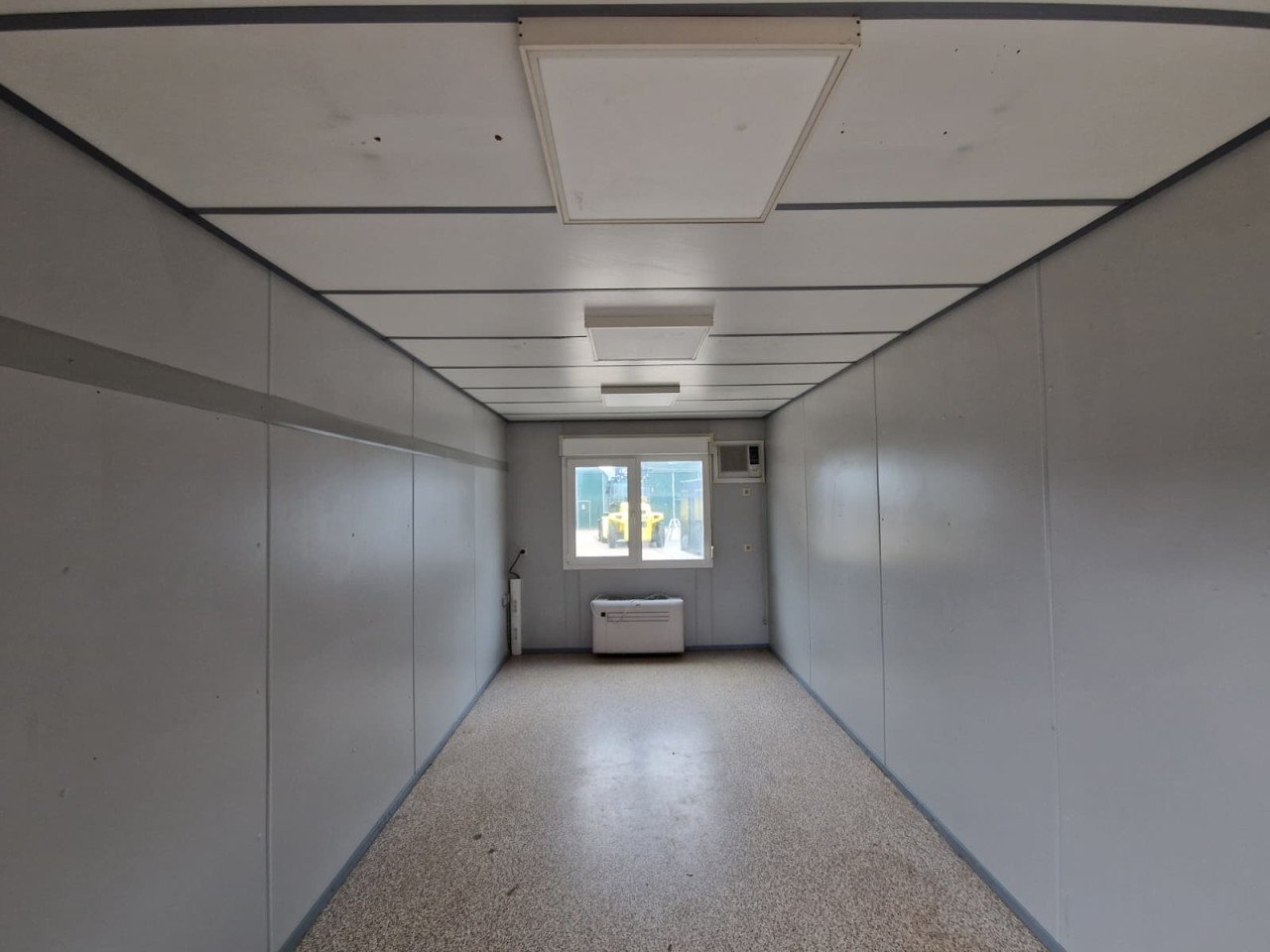 Kantoorunit / bouwkeet / schaftkeet / woonunit 6x3m