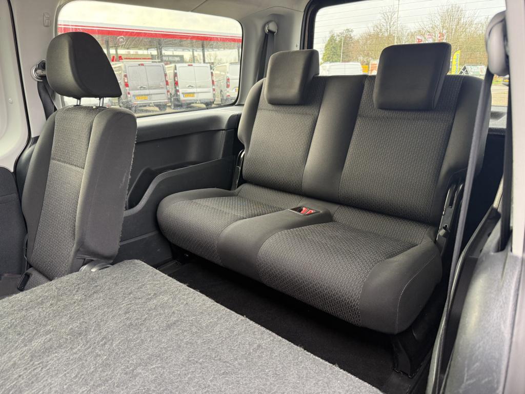 Volkswagen Caddy maxi 1.4 tsi highline 7p | stoelverw. | navi | carplay | c