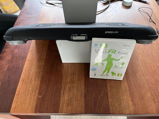 Nintendo Wii met balance board, maar zonder controllers