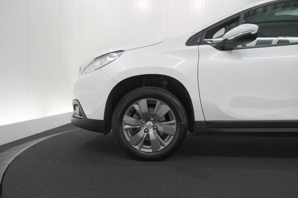 Peugeot 2008 puretech 110 blue lion | trekhaak | apple carplay | panoramada